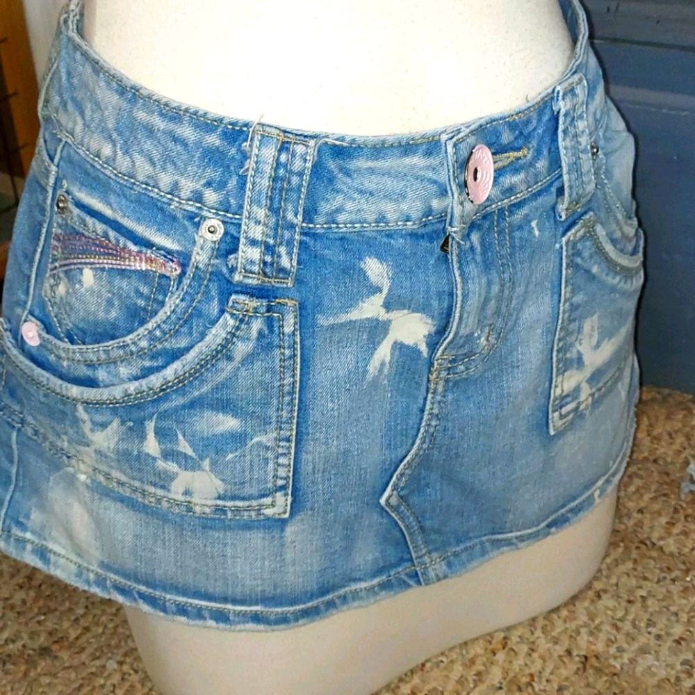 ‼4/$20Hint jeans skirt light wash distr + bleach 7